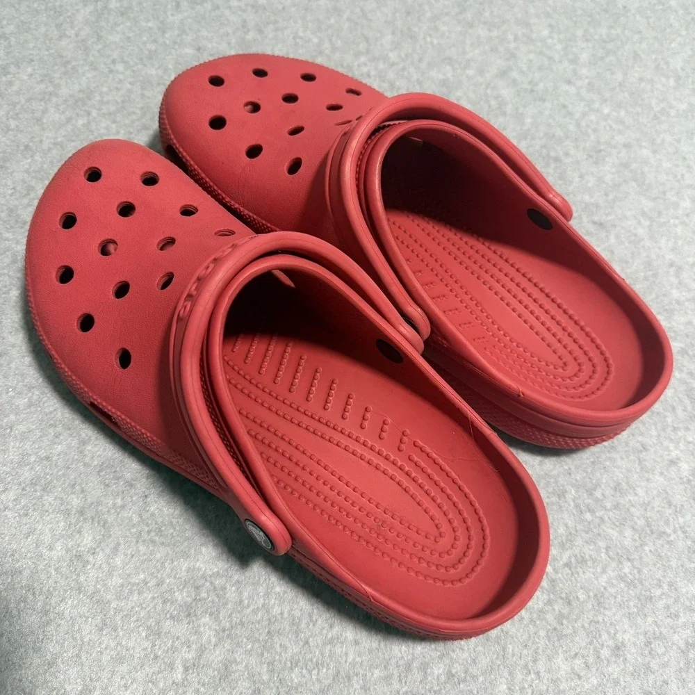 Crocs Classic Clog Sandals Shoes Mens Size 11 Red Slip On Casual Comfort Logo